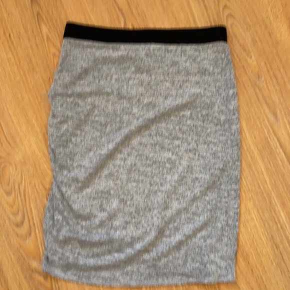 Skirt - Picture 3 of 3